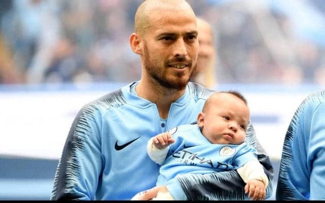 プレミア通算250試合目のダビド・シルバが初観戦の息子に捧ぐ直接FK弾！【ビューティフル・フリーキック】