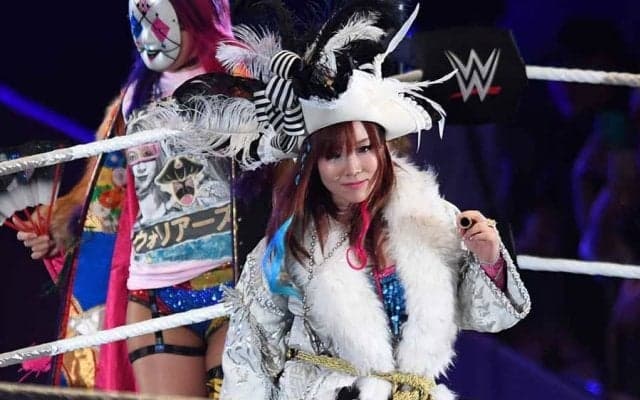 WWE離脱のカイリ、惜別の“思い出写真集”に米感涙「行かないで」「未来に幸あれ」