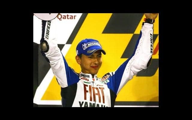 不屈のホルヘ・ロレンソ、ロッシと一発触発。MotoGPでも大暴れ