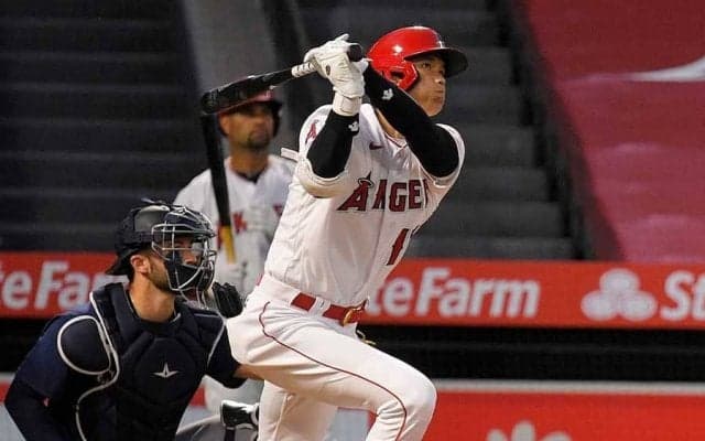 大谷翔平、2戦連発の2号3ランは169キロ弾丸アーチ　MLB公式も称賛「ヒートアップ中！」