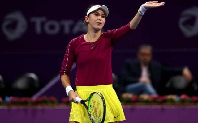 湖畔でハイキング、ビキニで水浴...世界ランキング8位のテニス美女が過ごす休暇