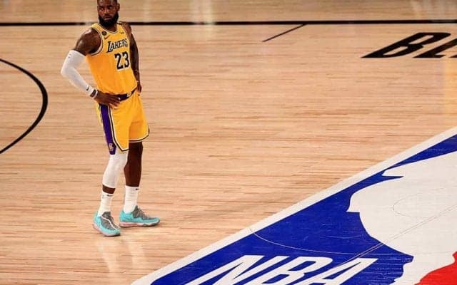 【NBA】絵になるレブロン　帰ってきた“再開ダンク”の決定的瞬間に興奮「143日間待ったぜ」