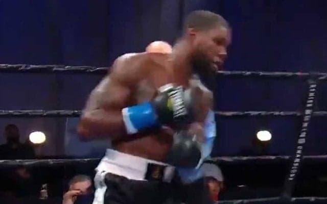 重量級選手が卒倒　米ボクシング、衝撃の“美アッパー”KOに熱狂「エグい仕事ぶりだ」