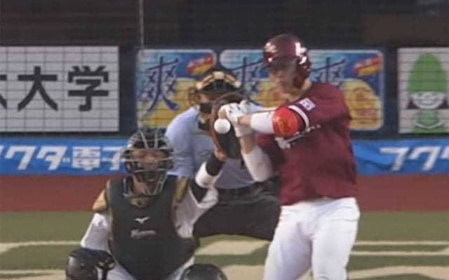 スローで見てもわからない？　“振ってないのに空振り三振”の判定が話題に