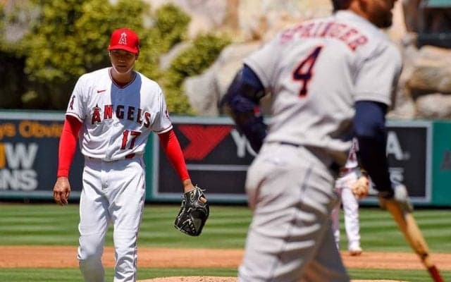 【MLB】大谷翔平が「もしマウンドに戻れないなら…」　LA紙は新人王イヤーの猛打復活を期待