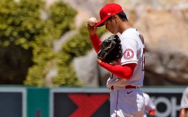 大谷翔平、厳しい船出の二刀流　MLB公式は“逆サプライズ”プレーヤーで選出