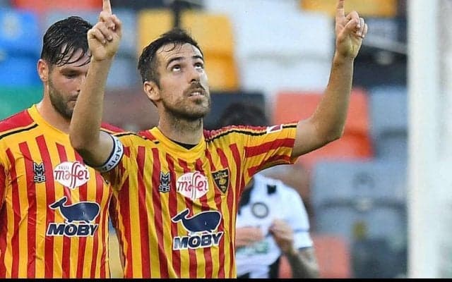 降格レッチェ、今季14Gの主将MFマンコースと2023年まで契約延長