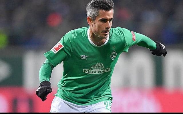 ブレーメン退団のベテランFWバルテルスが13年ぶりに古巣に復帰！