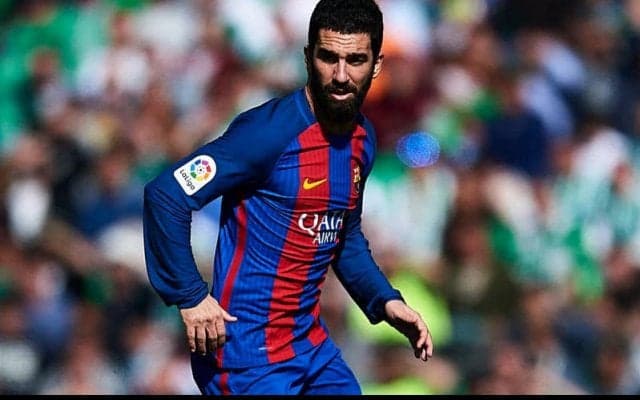 バルサ退団の元トルコ代表MFアルダ・トゥランがガラタサライへ復帰