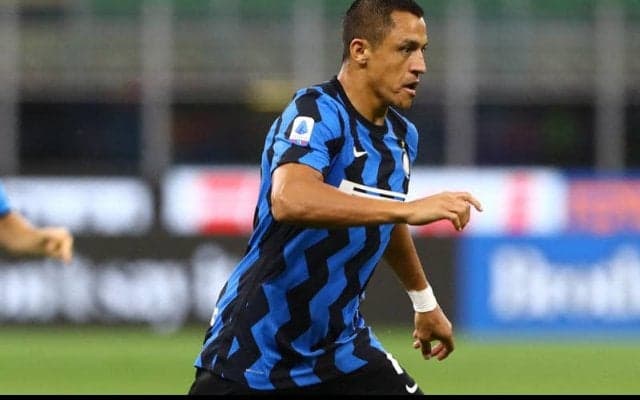 インテル、ユナイテッドからレンタル中のチリ代表FWサンチェスをフリーで獲得！