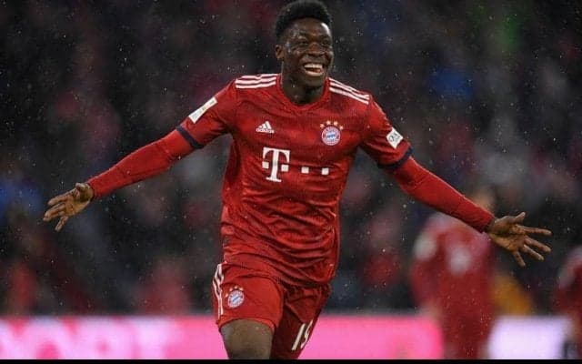 難民という過去を持つの超新星爆速ウィンガー、アルフォンソ・デイビスのバイエルン初ゴール【ファースト・ゴールズ】