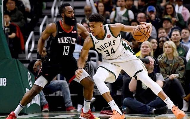 オースティン・リバースがハーデンとアデトクンボの関係について「彼らは互いに相手の実力を認めている」