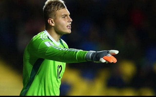 “ロシアの次期守護神候補”マクシメンコが見せたスーパーストップ！【アンビリーバブル・セーブス】