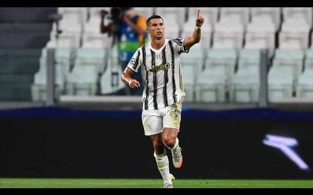 C・ロナウド2発も1点が遠かったユーヴェ アウェイゴールの差でリヨンに敗戦