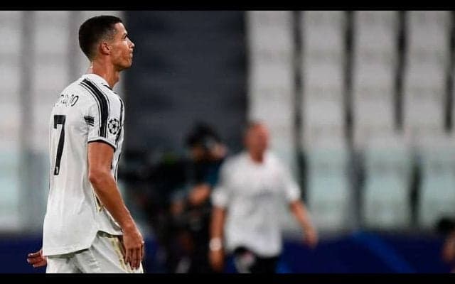 C・ロナウド、CL16強敗退は10年ぶりの屈辱...再びリヨンに屈する