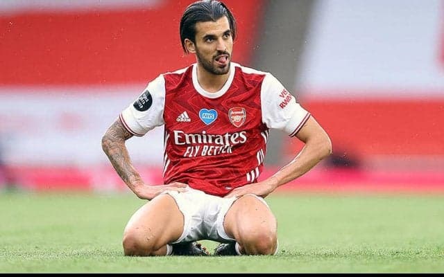 セバージョスは古巣復帰希望か？　ベティスユニ着用のインスタにアーセナルファンざわつく…