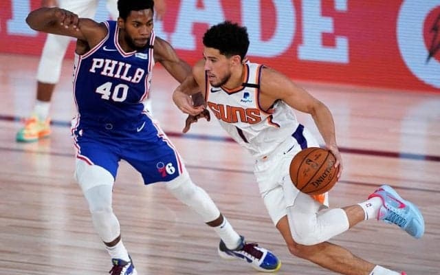 サンズが故障者続出のシクサーズを下してシーディングゲームで無傷の7連勝！