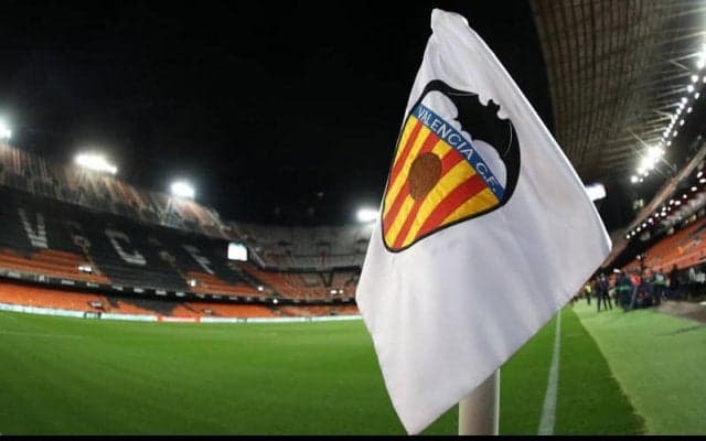 バレンシア、2名が新型コロナウイルスに感染