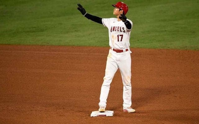 【MLB】大谷翔平のマルチ安打＆盗塁を米メディア称賛　「この大男は走ることもできる」