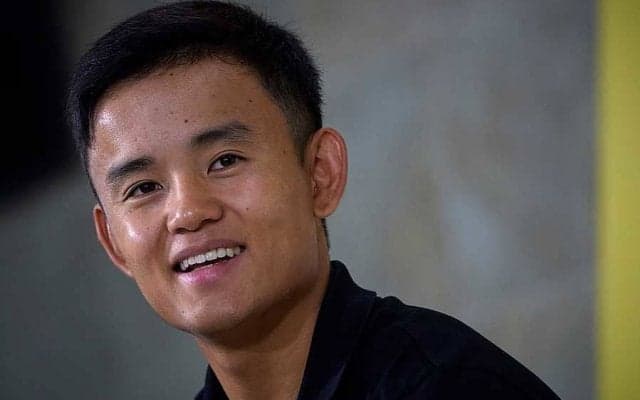 久保建英、歓迎の“漢字ユニフォーム”に海外注目「これ最高じゃん」「中国語？」