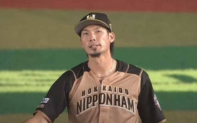 実況も「すごい球が返ってきた」と賛辞　強肩だからできる日ハム大田の“高速送球”