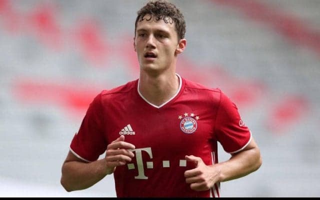 パヴァールがリスボンへ出発！ バルセロナ戦出場可能に