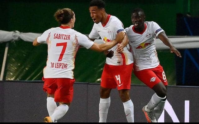 終盤のアダムス弾でライプツィヒがアトレティコを撃破！クラブ史上初の4強入りを決める《CL》