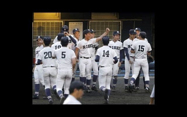 履正社と大阪桐蔭の「２強物語」。特別な夏から新章が始まった