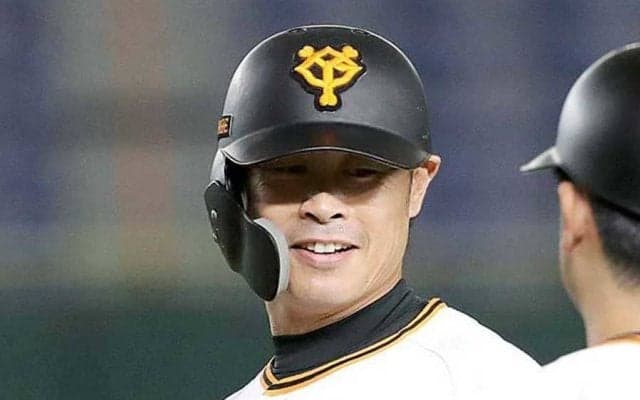 「こんなイケメンな38歳おる？」“3秒の出場”でサヨナラ打の巨人亀井にファン歓喜