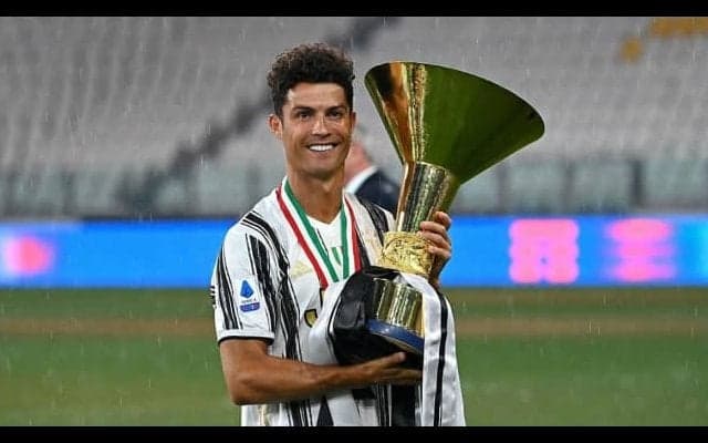 クリスティアーノ・ロナウドがバルサにまさかの逆オファー！