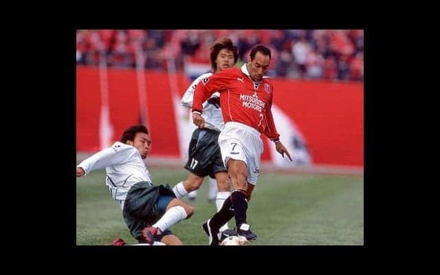 野獣エジムンドが日本を去った真相。「今でも打ちのめされた気に...」