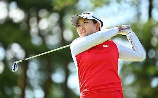 黄金世代・淺井咲希が「68」　自粛期間中の“極秘特訓”で好発進「内容はナイショで」