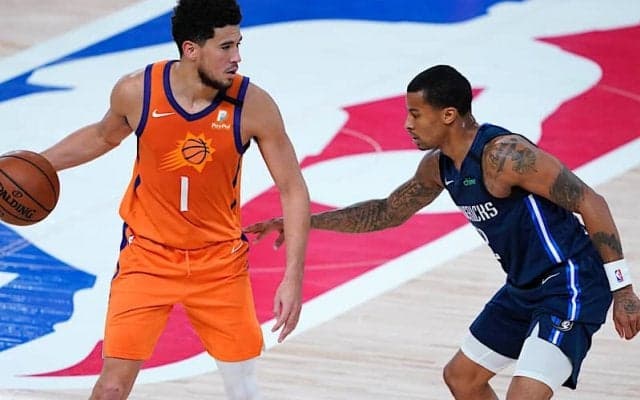 マブスを下してシーディングゲーム怒涛の8連勝…チームをけん引したブッカーは「チームの皆が力を尽くした」