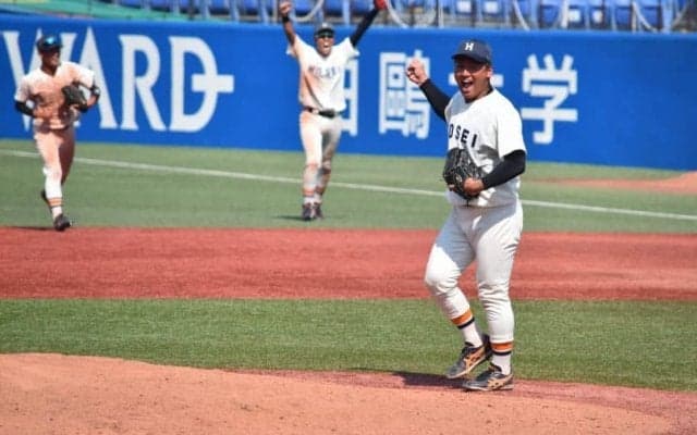 野尻幸輝が堂々の大学初登板を神宮で飾る！3時間35分の熱闘を法大が制し、無傷の3連勝【8/14 春季東京六大学野球 法政大学vs明治大学】