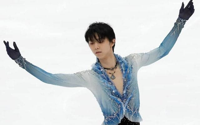 羽生結弦の品ある着物姿　和室で微笑む1枚に海外反響「氷上のプリンス」「人類の宝」
