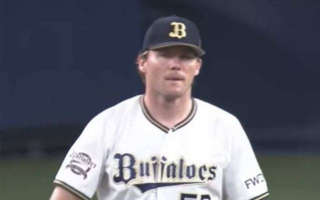 「爆速ストレート」「チェンジアップ魔球」　3球種で抑えるオリ新助っ人が凄い