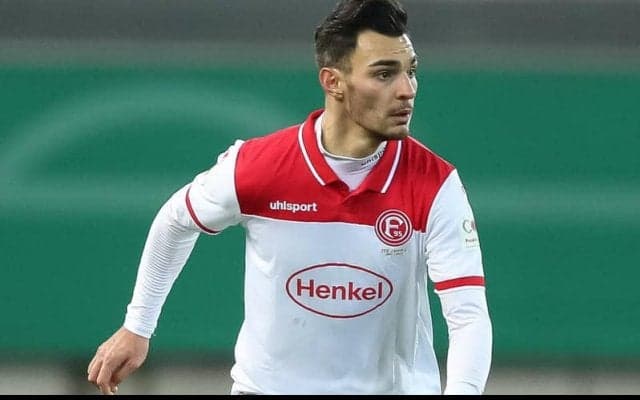 サッスオーロがデュッセルドルフのトルコ代表DFアイハンを完全移籍で獲得