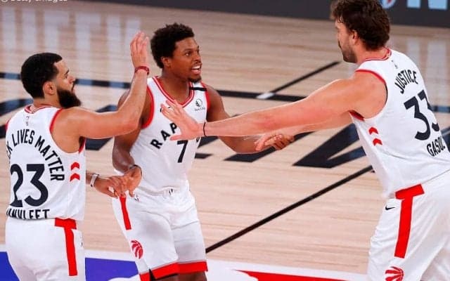 昨季覇者ラプターズがプレーオフで好発進！ ネッツに一度もリードを許さず24点差の快勝