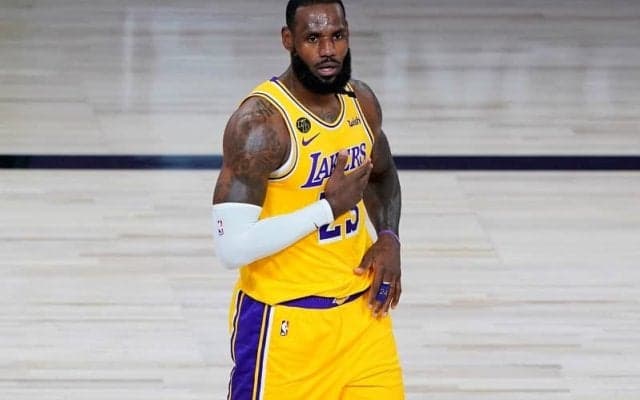 2年ぶりのプレーオフに臨むレブロンがブレイザーズのガード陣を警戒「危険な存在」