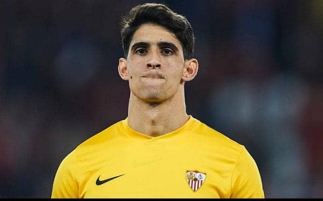 セビージャ、ユナイテッド戦で好セーブ連発のGKブヌの買い取りに動く