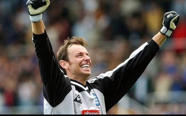 プレミア昇格を引き寄せる値千金のセーブ！クリスタル・パレスのGKフェイセンがプレーオフ決勝で見せたスーパーセーブ【アンビリーバブル・セーブス】