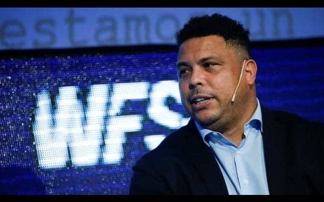 ロナウド「メッシの退団はバルサの解決策にはならない」