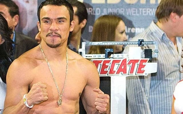 パッキャオが前のめりに失神　4階級王者の戦慄カウンターに再熱狂「史上最高のKOだ」