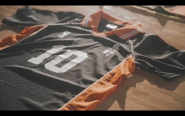 【バレー】『ハイキュー!!』×高校バレープロジェクトが結実！　全国165校のユニフォームがインターハイ決勝会場に。柳田将洋のコメントも