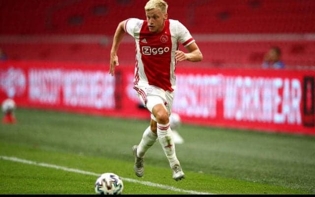 クーマン垂涎のファン・デ・ベーク、希望はプレミアか