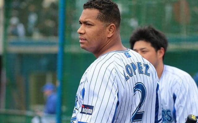 DeNAロペスが登録抹消　打率.240の不振にラミレス監督「リフレッシュ兼ねて」