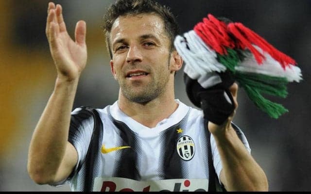 GKも思わず逆を突かれる！デル・ピエロの壁の隙間を縫う高精度FK【ビューティフル・フリーキック】