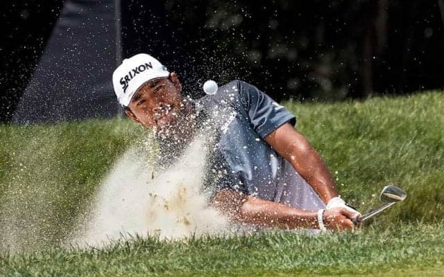 松山がねじ込んだ！　バンカーからのチップインイーグルに米興奮「年間最高ショット！」