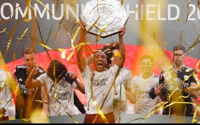 アーセナルFWオーバメヤン、タイトルを喜び去就を語る「あと数日、様子を見よう」