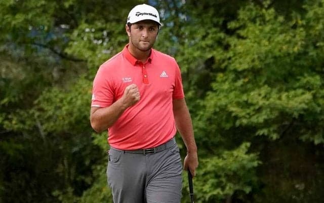 世界1、2位プレーオフが劇的決着　“20m超ミラクルVパット”に米騒然「衝撃的だ」